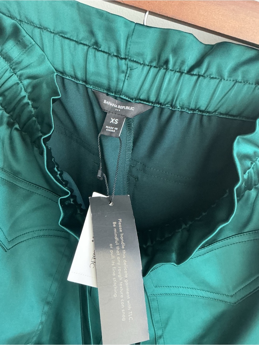 Banana Republic Deep Teal Cargo Joggers - Picture 3 of 3